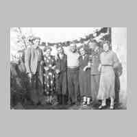 015-0072 Hochzeitgaeste der Familie Bartsch ca. 1940. Im Bild F. Kunz, G. Becker, G. Groening, W. Petzke, G. Groening, P. Petzke.JPG